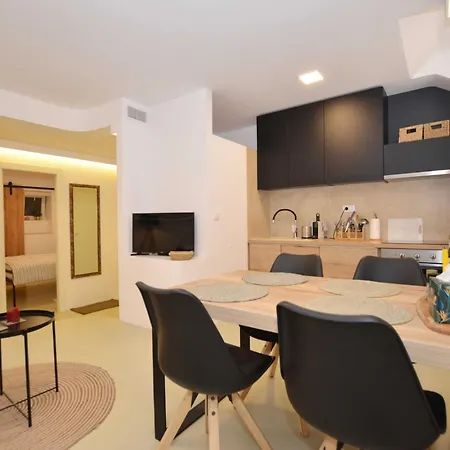 The Quiet Center In Apartment Rovinj